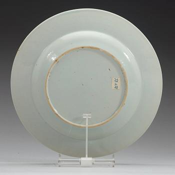 TALLRIK, kompaniporslin. Qingdynastin Qianlong (1736-95). Ca 1740.