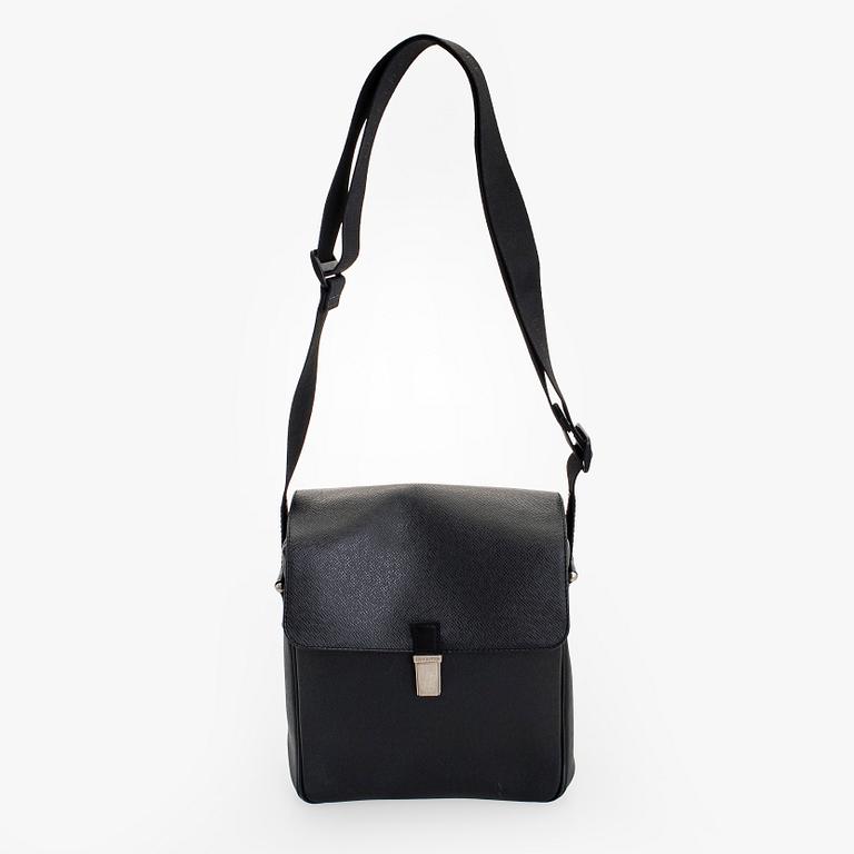 Louis Vuitton, A 'Yaranga' bag.