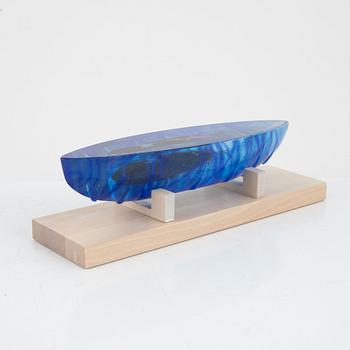 Bertil Vallien, a limited edition glass sculpture, Kosta Boda, sweden.