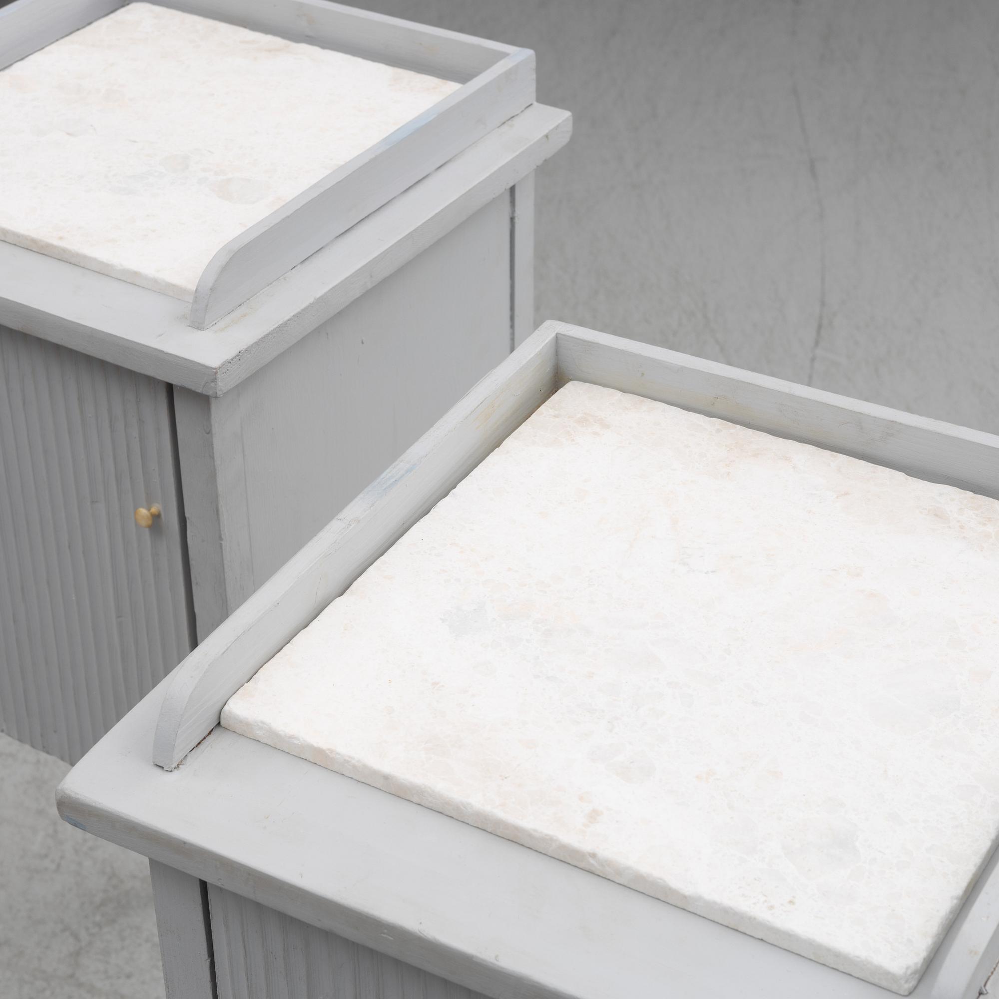 Pottskåp/Sängbord, ett par, 1900-tal.