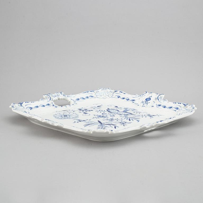 A large Meissen tray, first half of 20th Century.