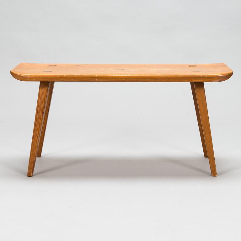Carl Malmsten, a mid-20th 'Visingö' bench for Svensk Fur.