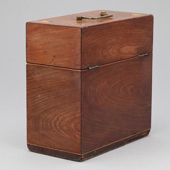 SCHATULL, empire, 1800-talets första hälft.