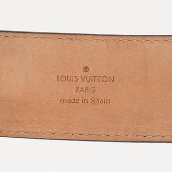 Louis Vuitton, a monogram canvas 'LV Initiales' belt, size 95, 2008.