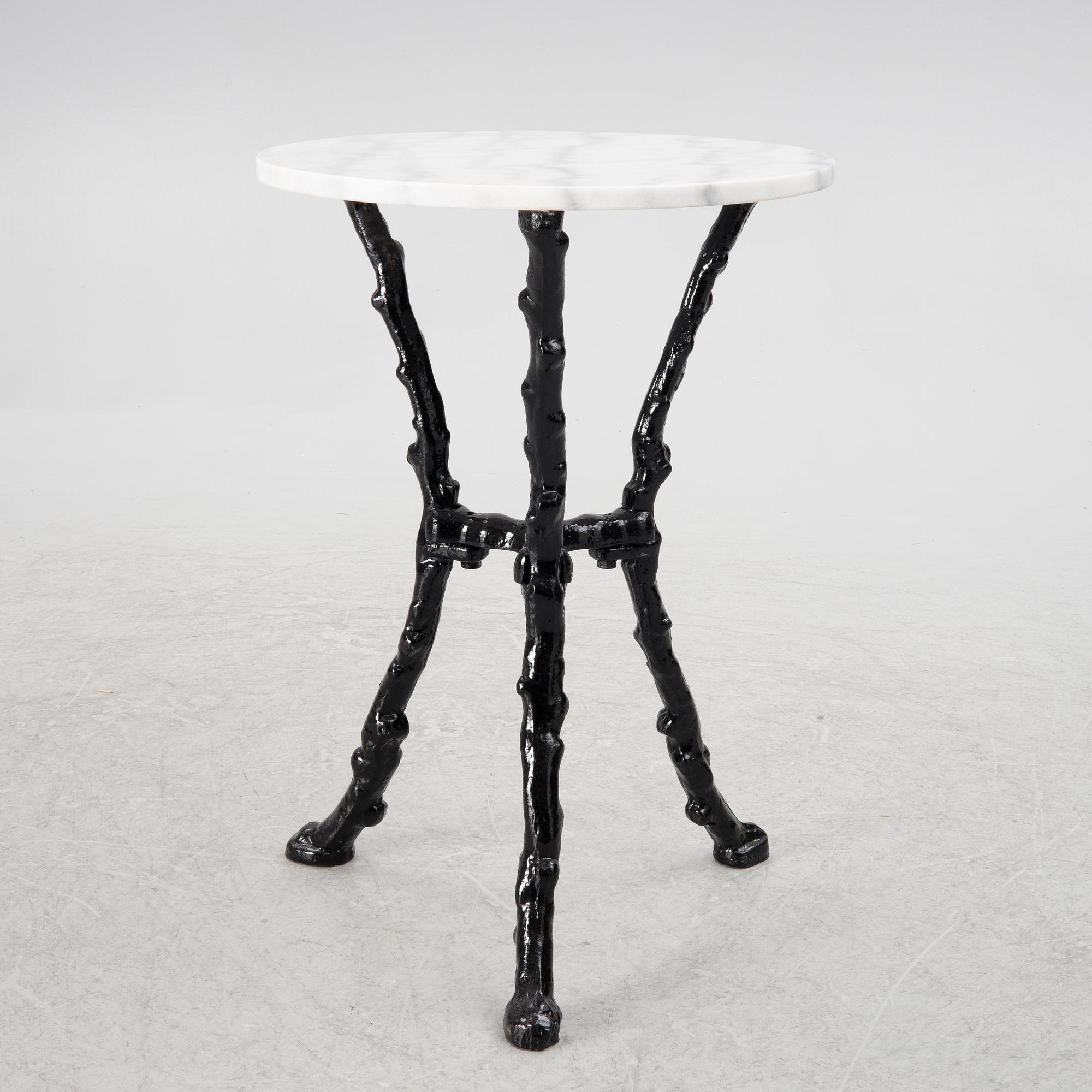 Garden table, 20th century.
