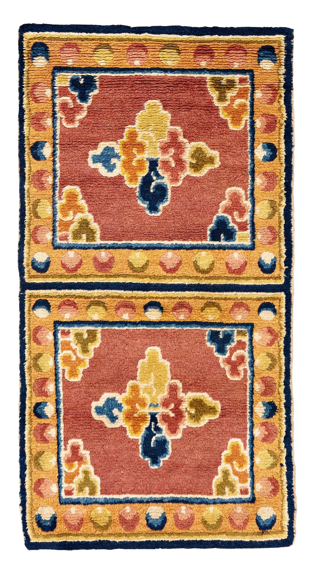 MATTO, A MEDITATION RUG, a semi-antique Ningxia, China, ca 115,5-116,5 x 60-61 cm.