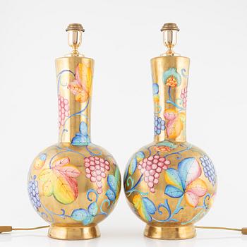 A pair of cermic tablelamps, Paolo Marioni, Italy.