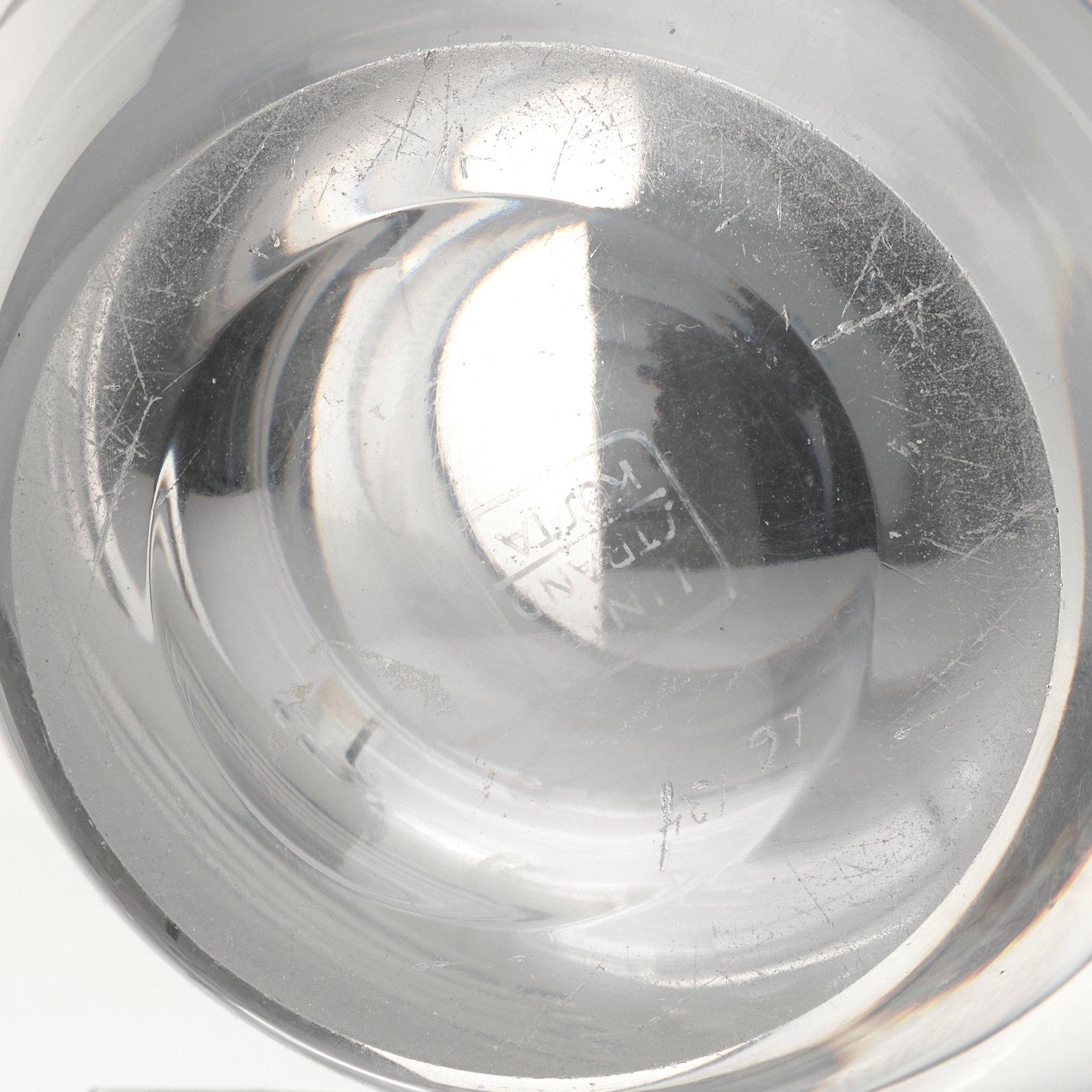Vicke Lindstrand, an engraved glass vase, Kosta, Sweden 1950-60s.