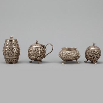 PARTI SILVER, 8 delar, Persien, 1800-/1900-tal, vikt ca 673 gram.