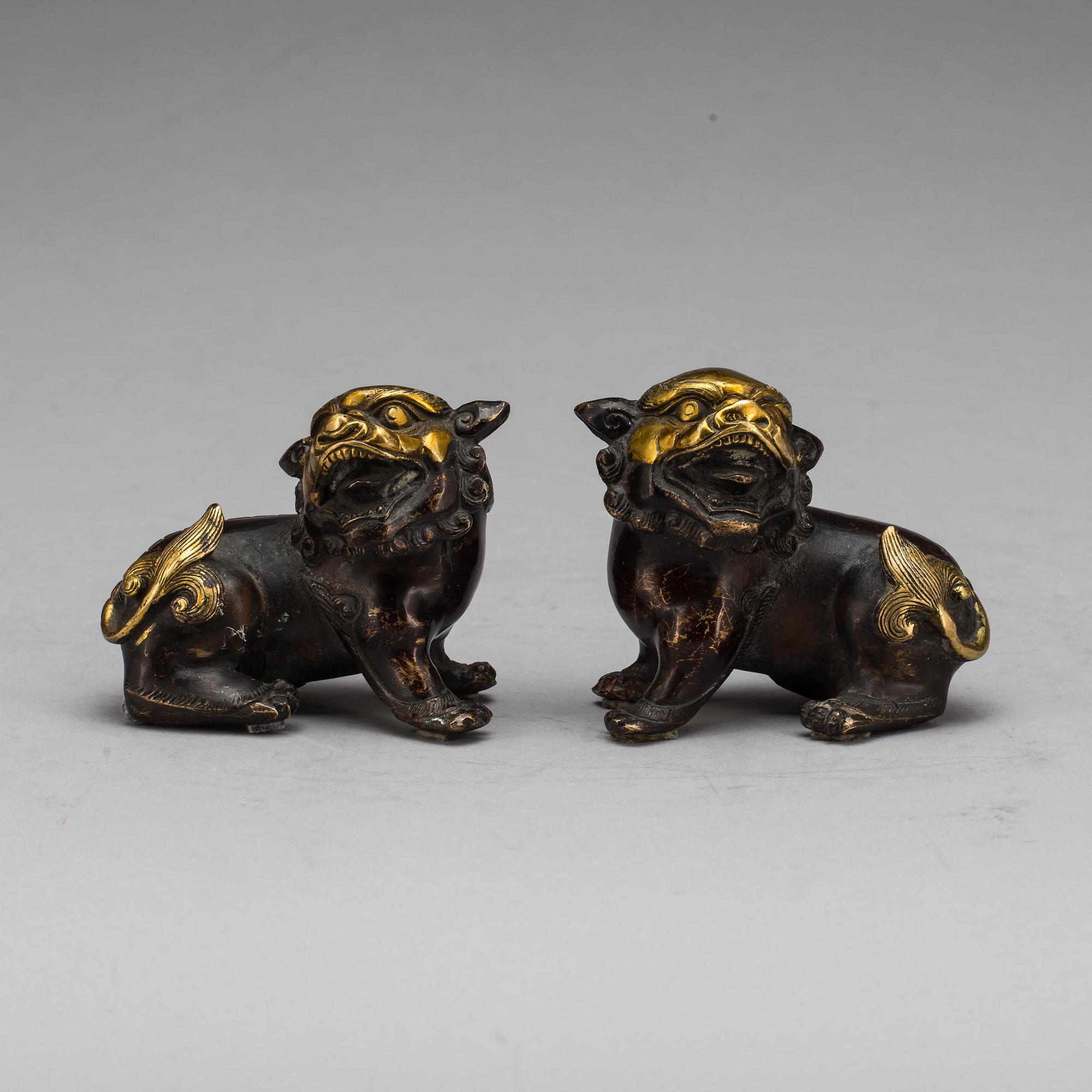 FIGURINER, ett par, brons, Kina. 1800/1900-tal.