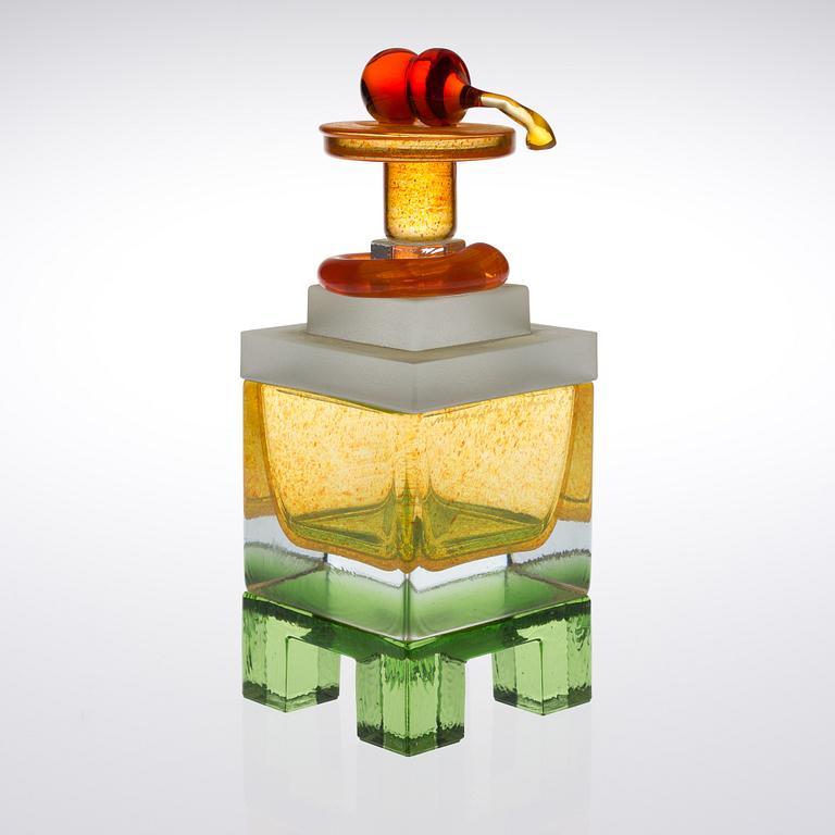 MARKKU SALO, A GLASS SCULPTURE. Ambra.  Signed Markku Salo, Nuutajärvi 2011.