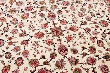 An old Tabriz carpet, part silk, 60 raj, c. 253 x 250 cm.