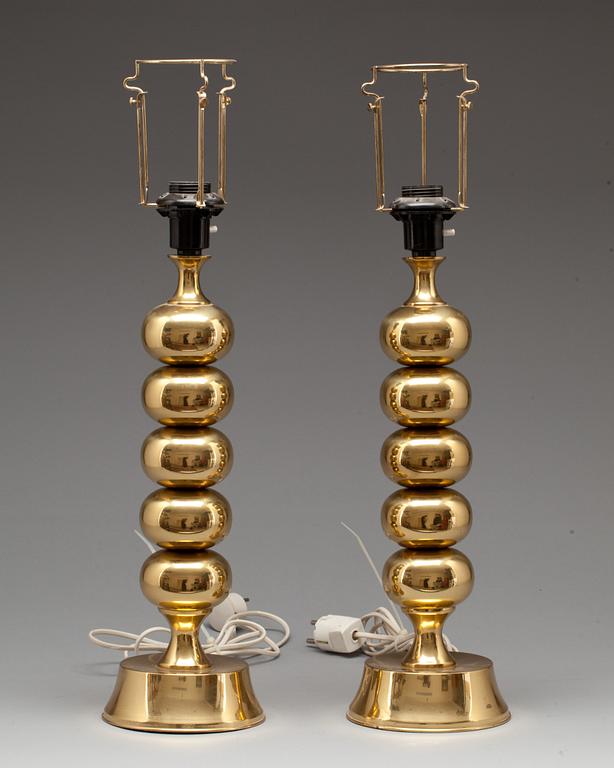 BORDSLAMPOR, ett par, mässing, 1900-talets andra hälft.