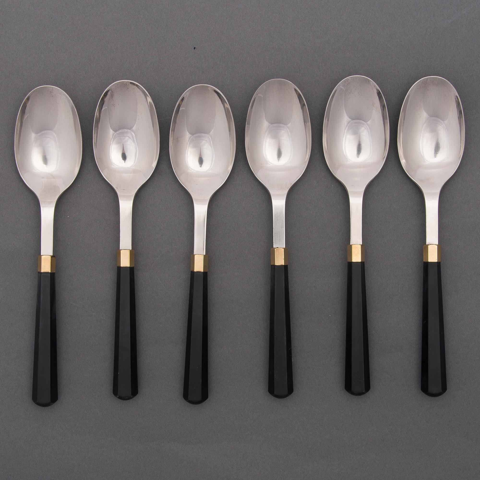 A 11-piece set of 'Kaleva' cutlery for Hackman Finland. Model designed in 1976.