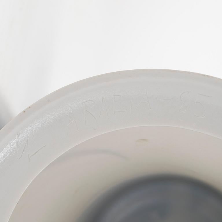 Inkeri Leivo, vas, keramik, signerad IL Arabia 85.