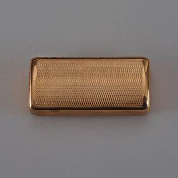A 19th century gold snuff-box, unmarked.