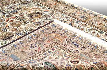 A CARPET, Figural kashmar, ca 392 x 295 cm.