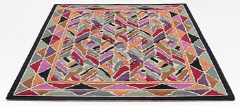 Matta,"Art fenice col desert", maskingjord, Missoni, ca 240 x 165 cm.