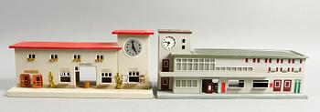 STATIONSHUS, 2 st, Märklin samt Kibri, H0.