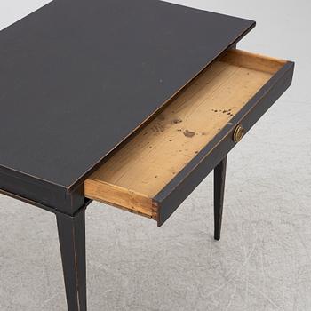 A table, first half of the 20th century.