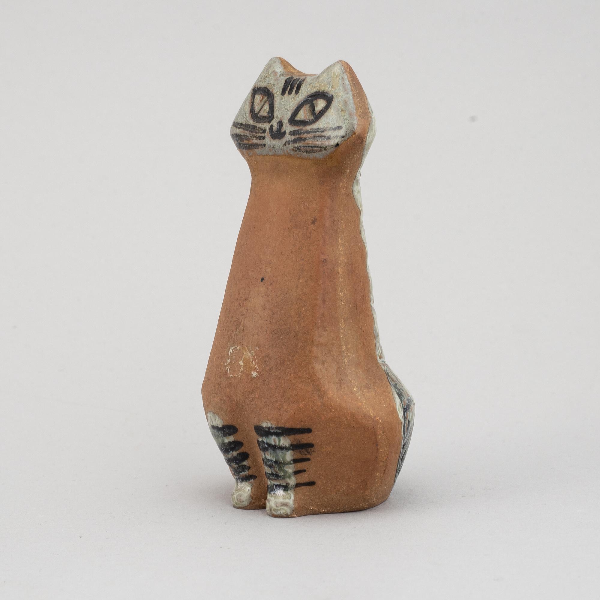 Two Swedish stoneware pieces, including a figurine by Lisa Larson, second half of the 20th Century.