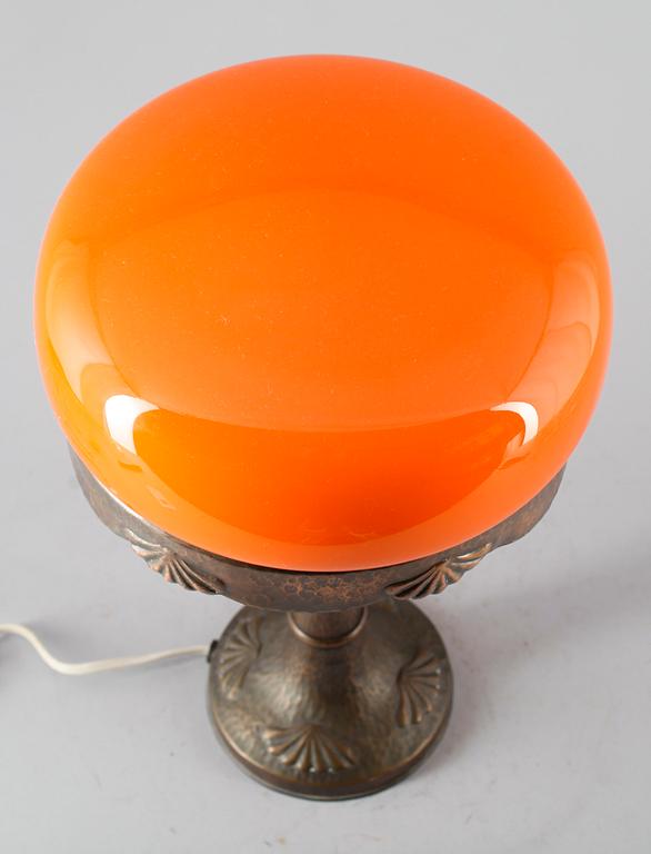 BORDSLAMPA, sk Strindbergslampa, 1900-talets första hälft.