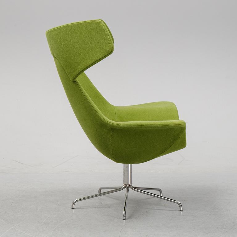 Fåtölj, "Oyster High", design Michael Sodeau, Offecct, omkring 2000.