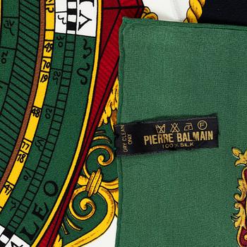 Pierre Balmain, scarf.