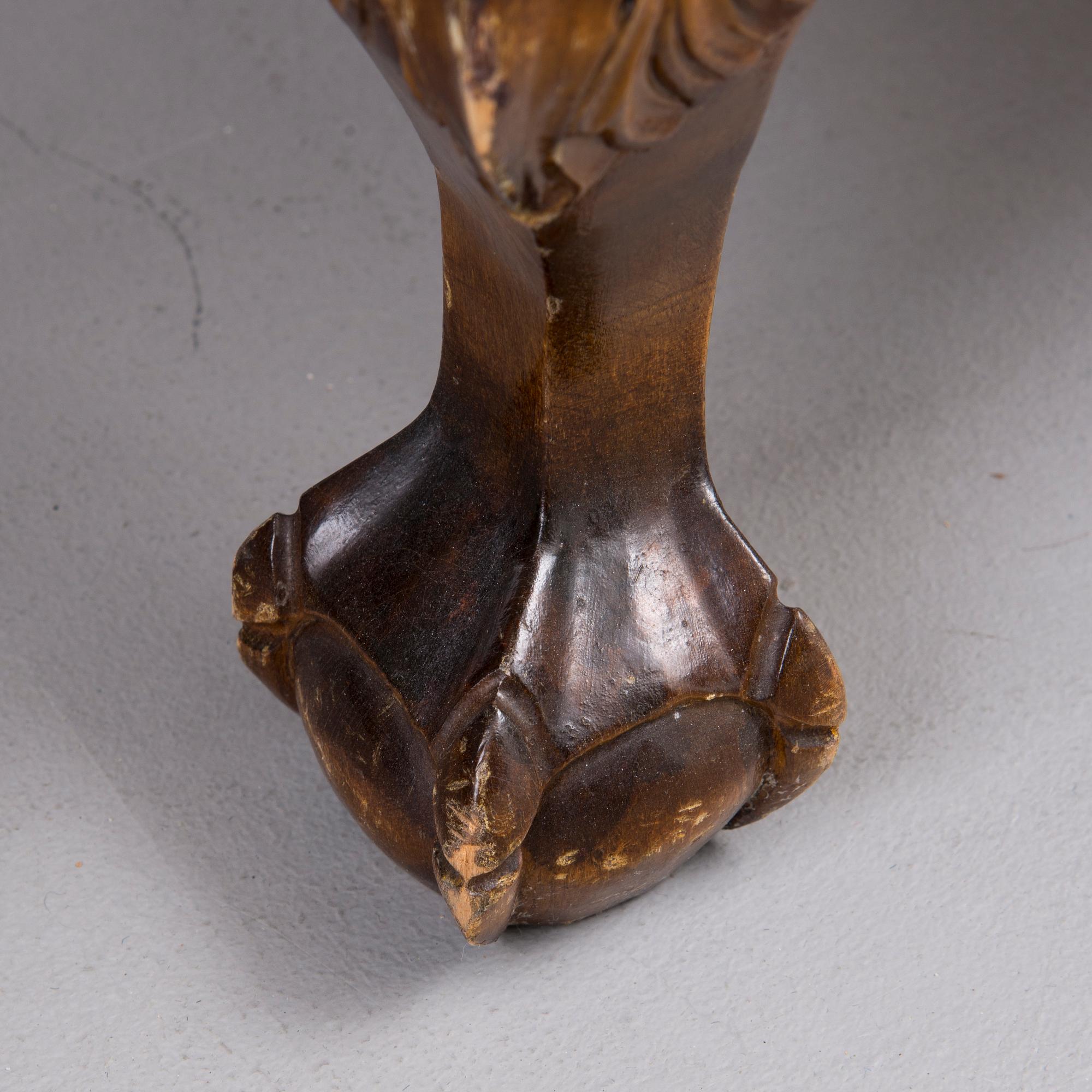 VITRINSKÅP, Chippendale-stil, 1930-tal.