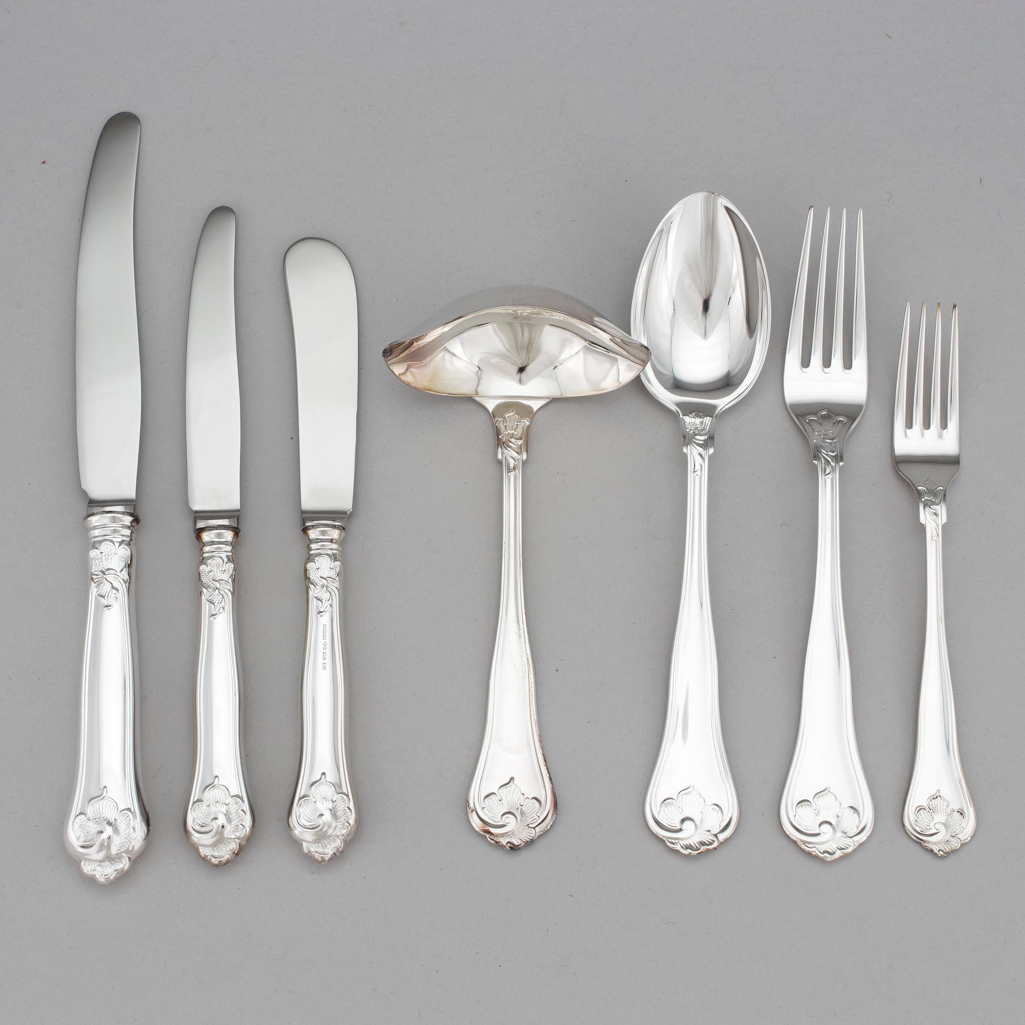 BESTICKSERVIS, 63 delar, silver, "Sachisk", Mema, Linköping, 1989-91. Vikt utan knivar ca 1740 gram.