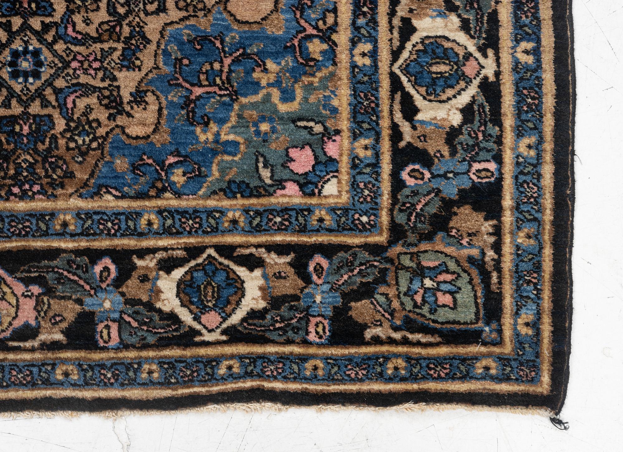 Carpet, 203 x 135 cm.