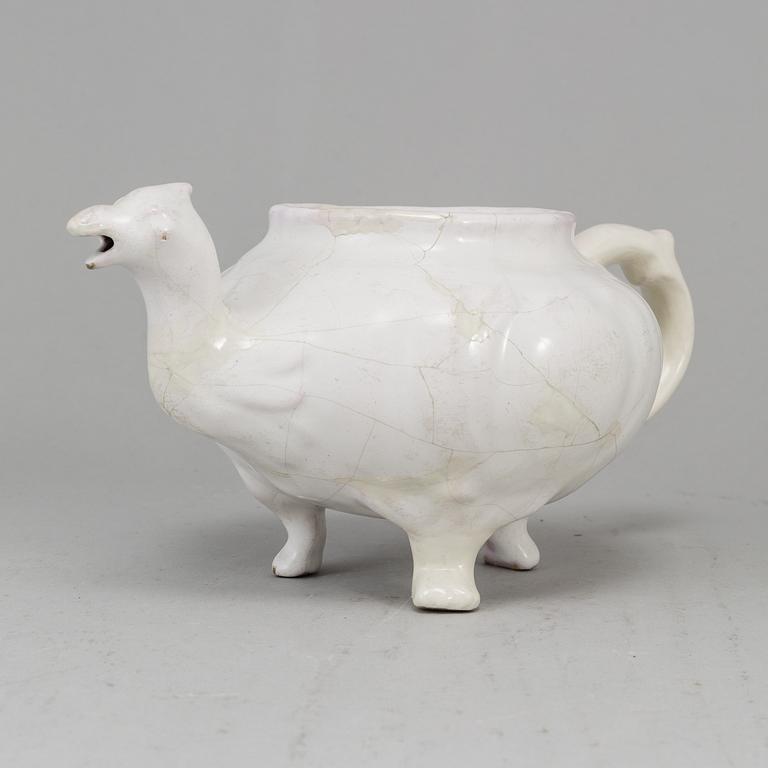 A white glazed Swedish Marieberg tea pot, 18th Century.