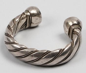 ARMBAND, silver. Orientalisk.