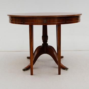 BORD, England, 1900-talets andra hälft.