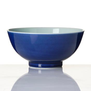 A blue glazed bowl, Qing dynasty with Kangxi mark and of the period (1662-1722).