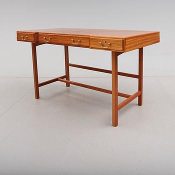 SKRIVBORD, Josef Frank, Svenskt Tenn, modell 1022, 1900-talets andra hälft.