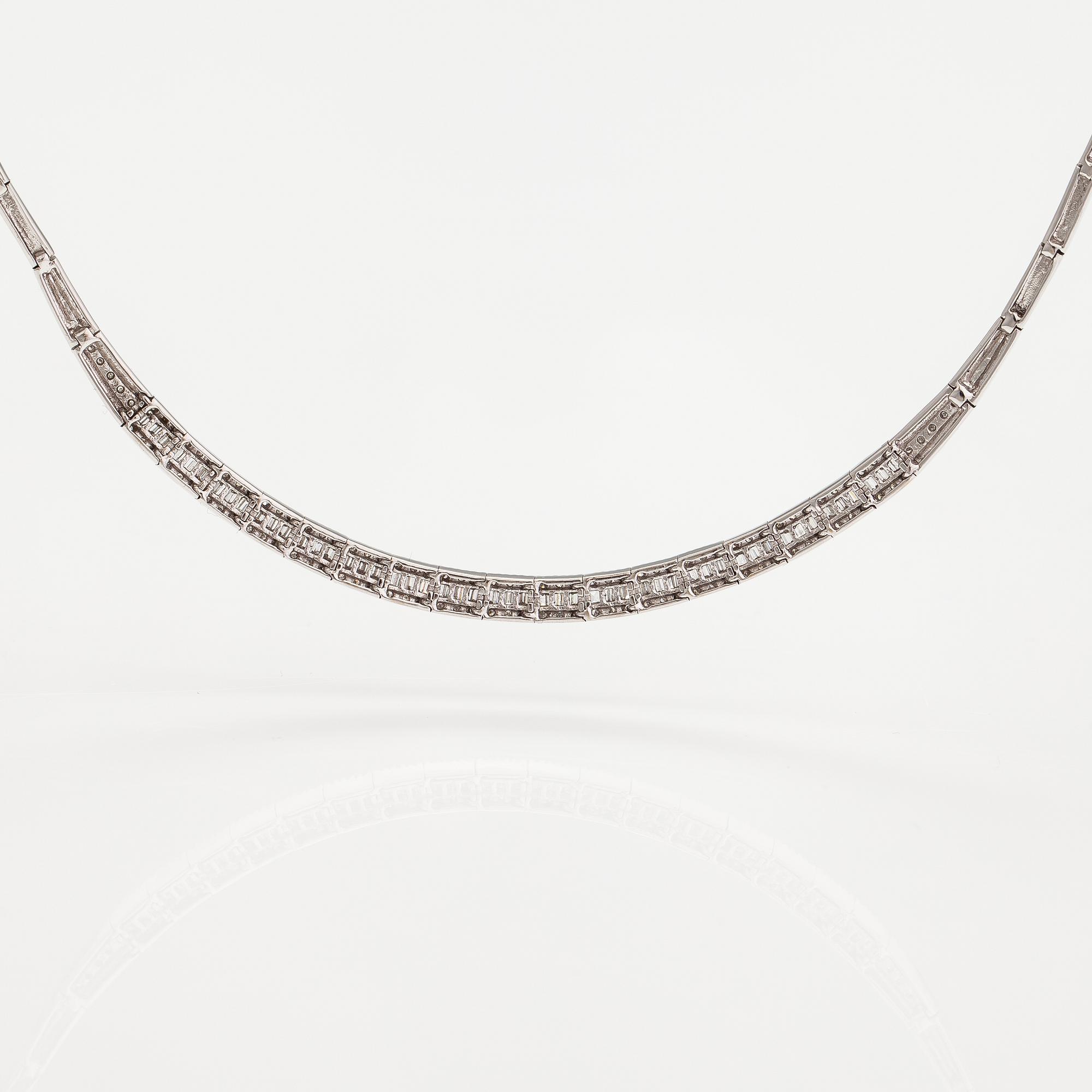 Halsband, 14K vitguld, diamanter ca 1.30 ct tot.