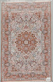 MATTA, Hereke, silke. Ca 150x95 cm.