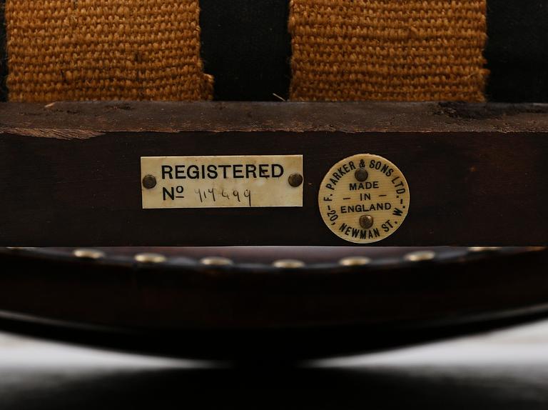 FÅTÖLJER, 1 par, sk brasfåtöljer, England, 1900-talets första hälft.