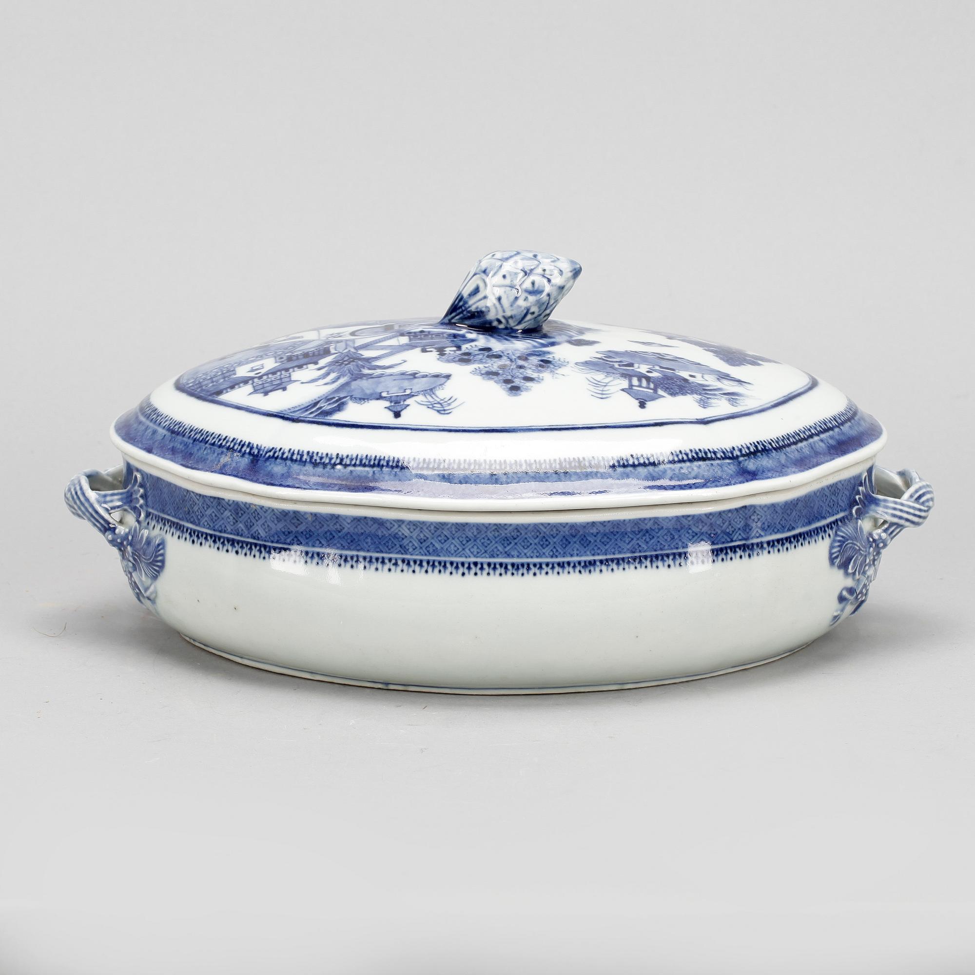 TERRIN, porslin, Kina, Qingdynasin, Jiaqing (1796-1820).