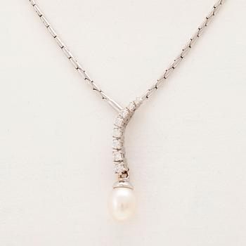 An 18K white gold necklace set with round brilliant-cut diamonds and a cultured pearl.