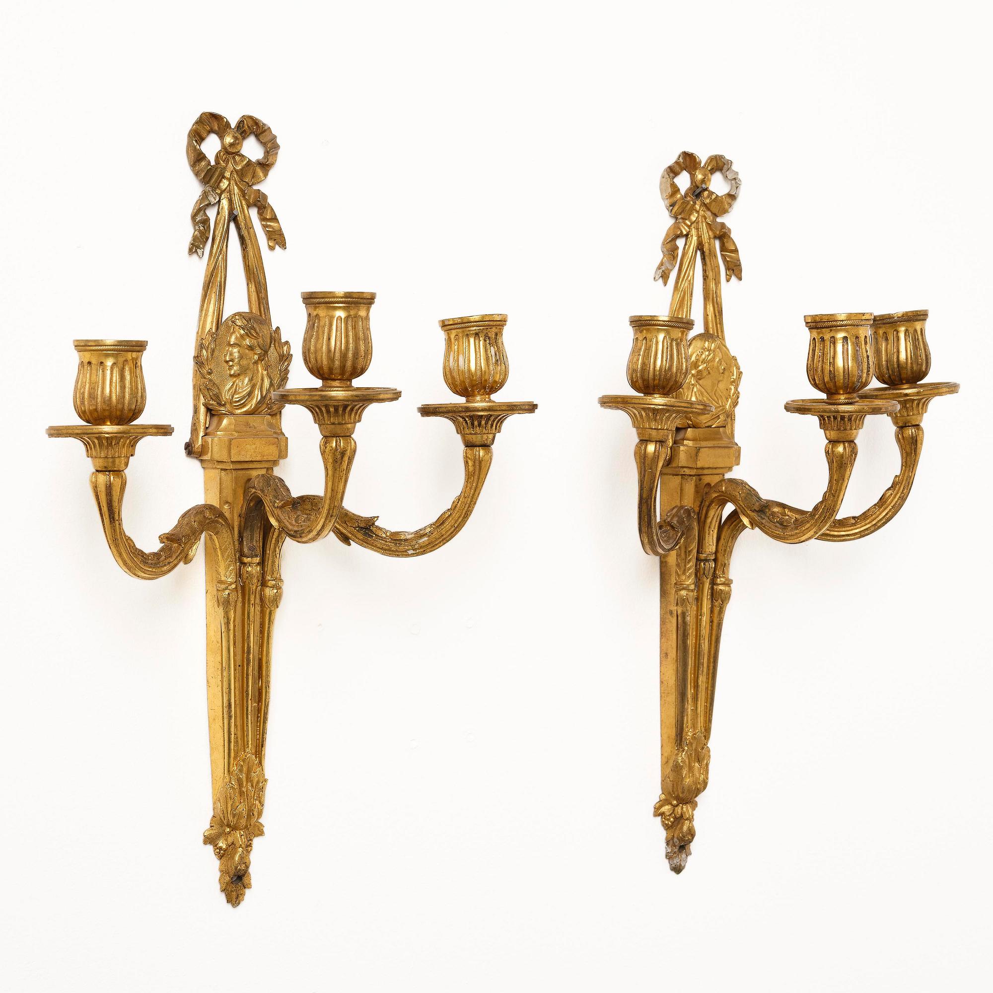 Appliquer, ett par, för tre ljus, Nordeuropa, sent 1700-tal, Louis XVI.