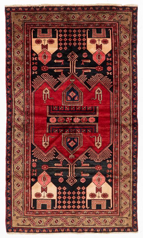 A west persian rug, ca 244 x 141 cm.