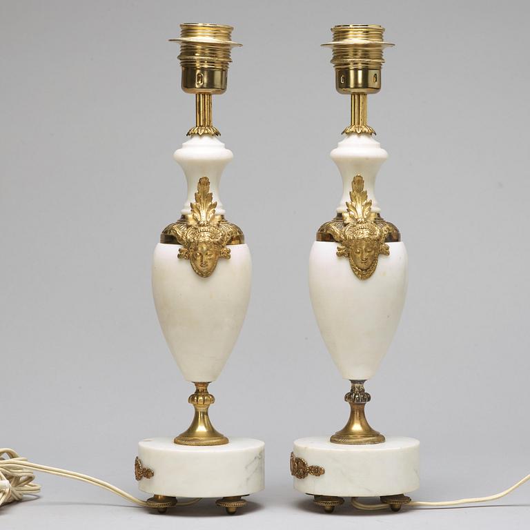 A pair of table lamps, 20th ct.