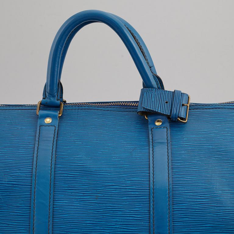 LOUIS VUITTON, a 'Keepall 55 Epi' weekendbag.