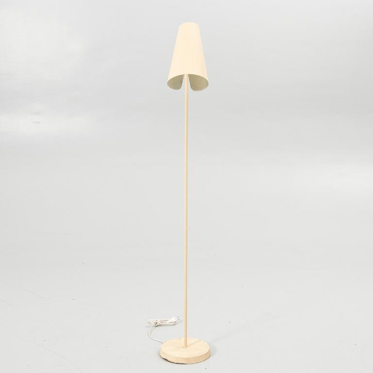Harald Notini, golvlampa, modell 15591, Arvid Böhlmarks Lampfabrik, Stockholm, 1950-tal.