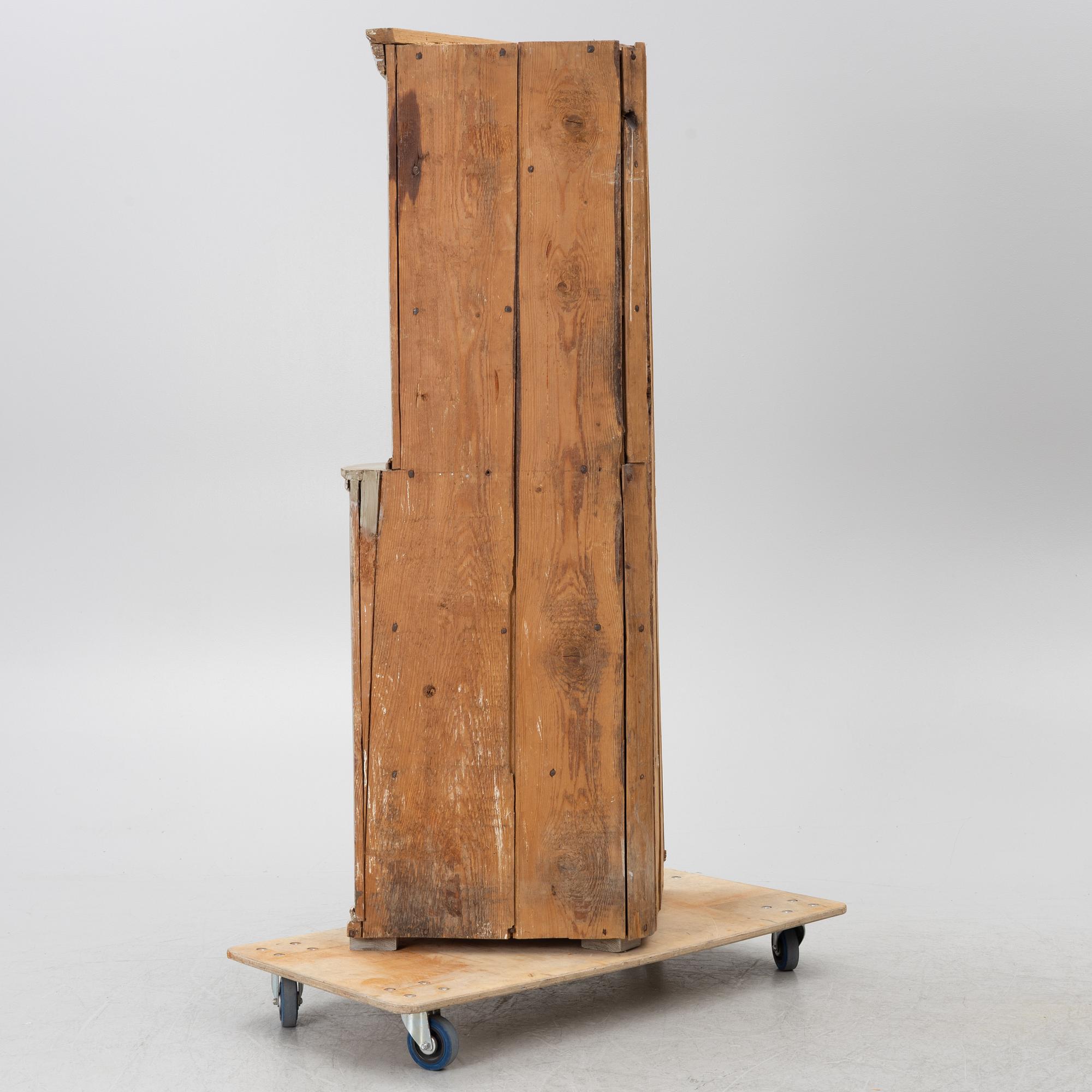 Corner cabinet,