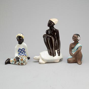 MARI SIMMULSON, figuriner, 3 st, lergods, Upsala-Ekeby, 1950-tal.