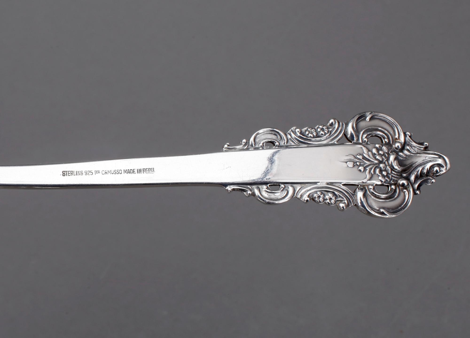 PARTI SILVER, 15 delar, bl.a Thorvald Marthinsen, Norge, 1900-talets första hälft. Vikt exkl delar med metall ca 571 g.