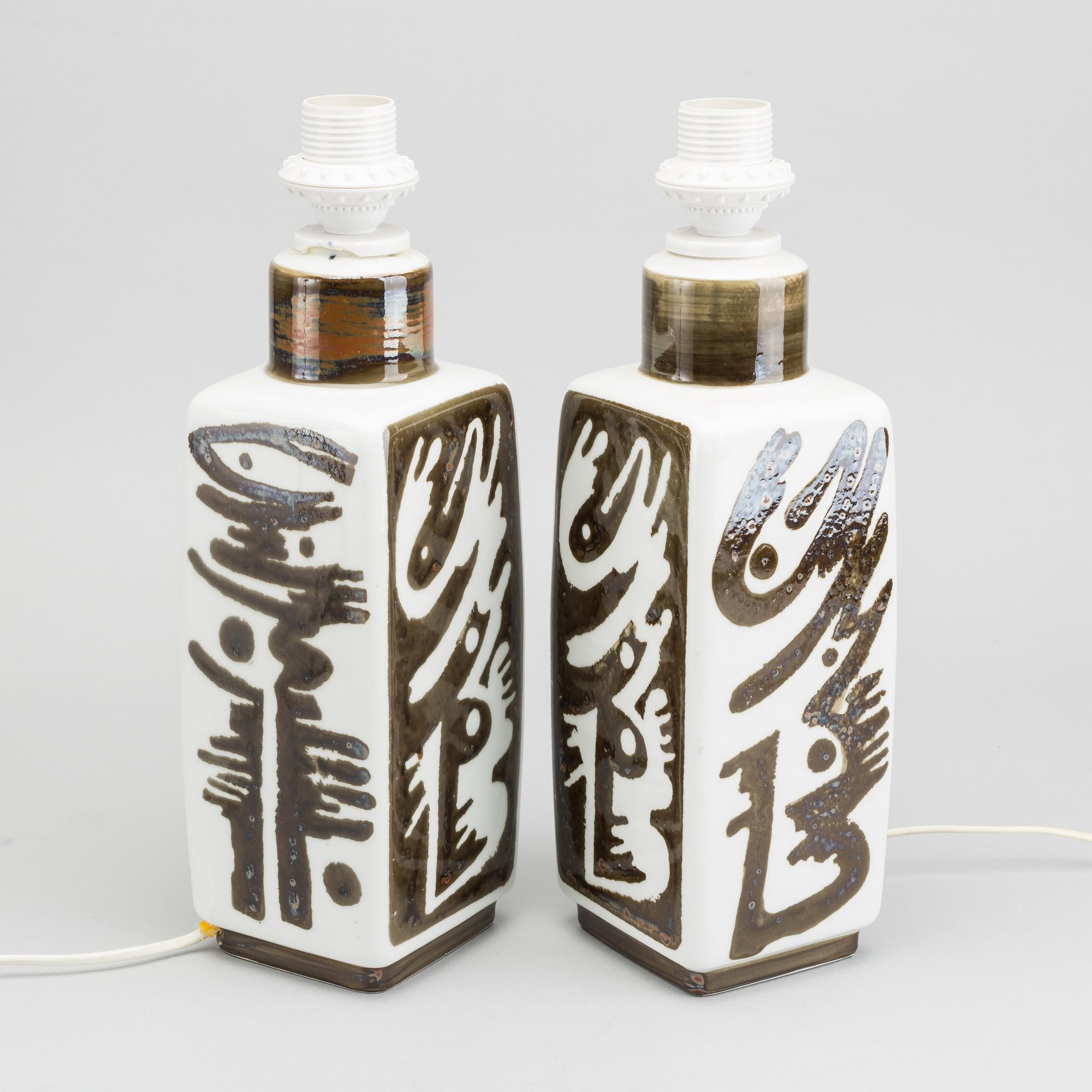 BORDSLAMPOR, ett par, porslin, Carl-Harry Stålhane, Rörstrand.